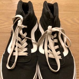 Vans high-tops, U.S. size 7